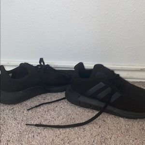 Block boys adidas tennis shoes